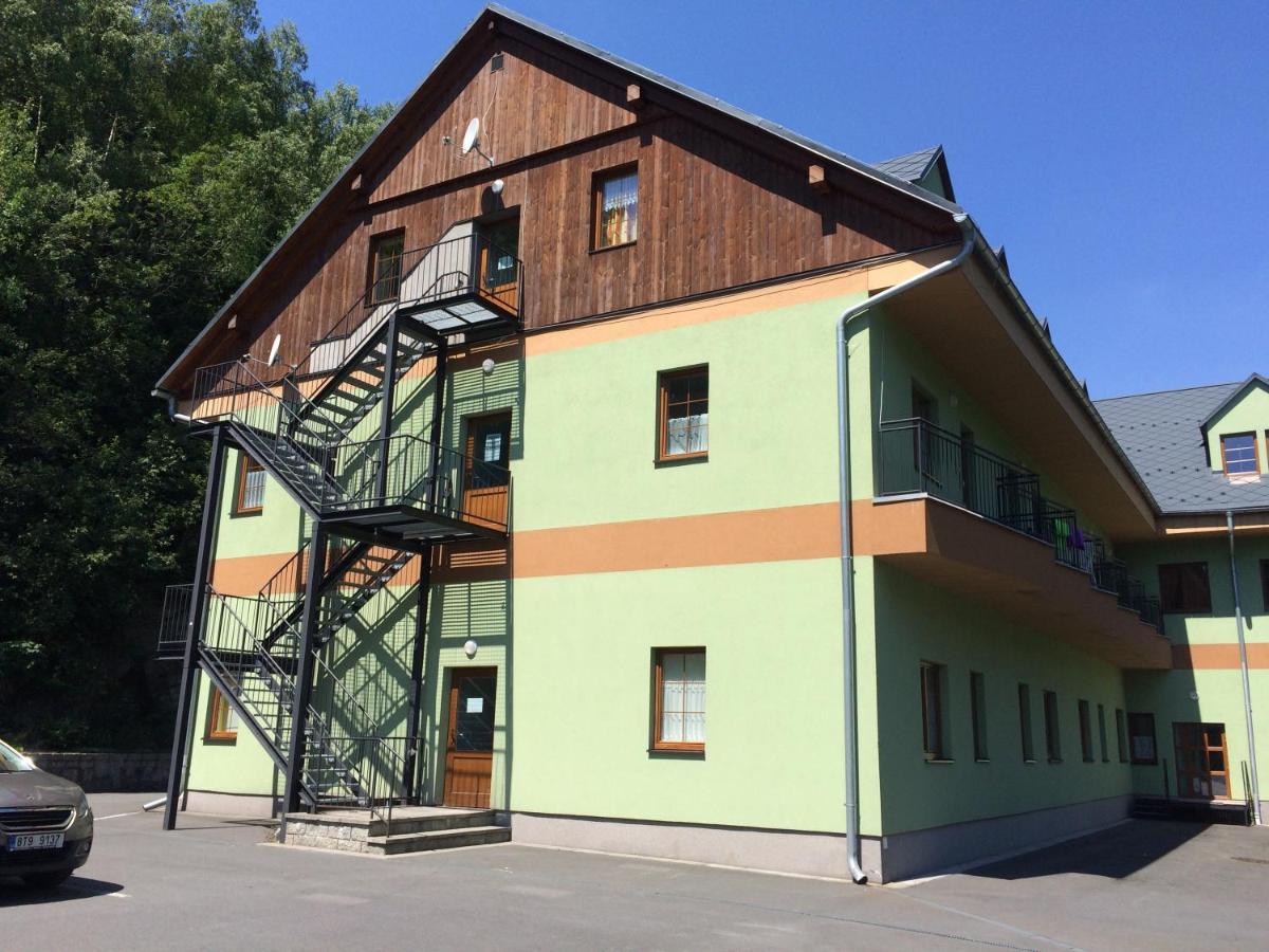 Apartman Orbit Karlovy Vary Extérieur photo