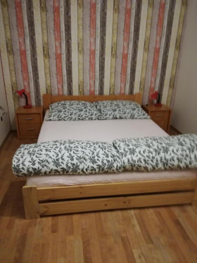 Apartman Orbit Karlovy Vary Extérieur photo