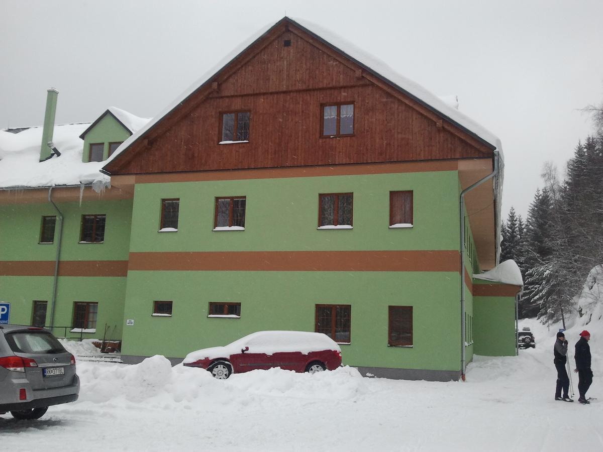 Apartman Orbit Karlovy Vary Extérieur photo